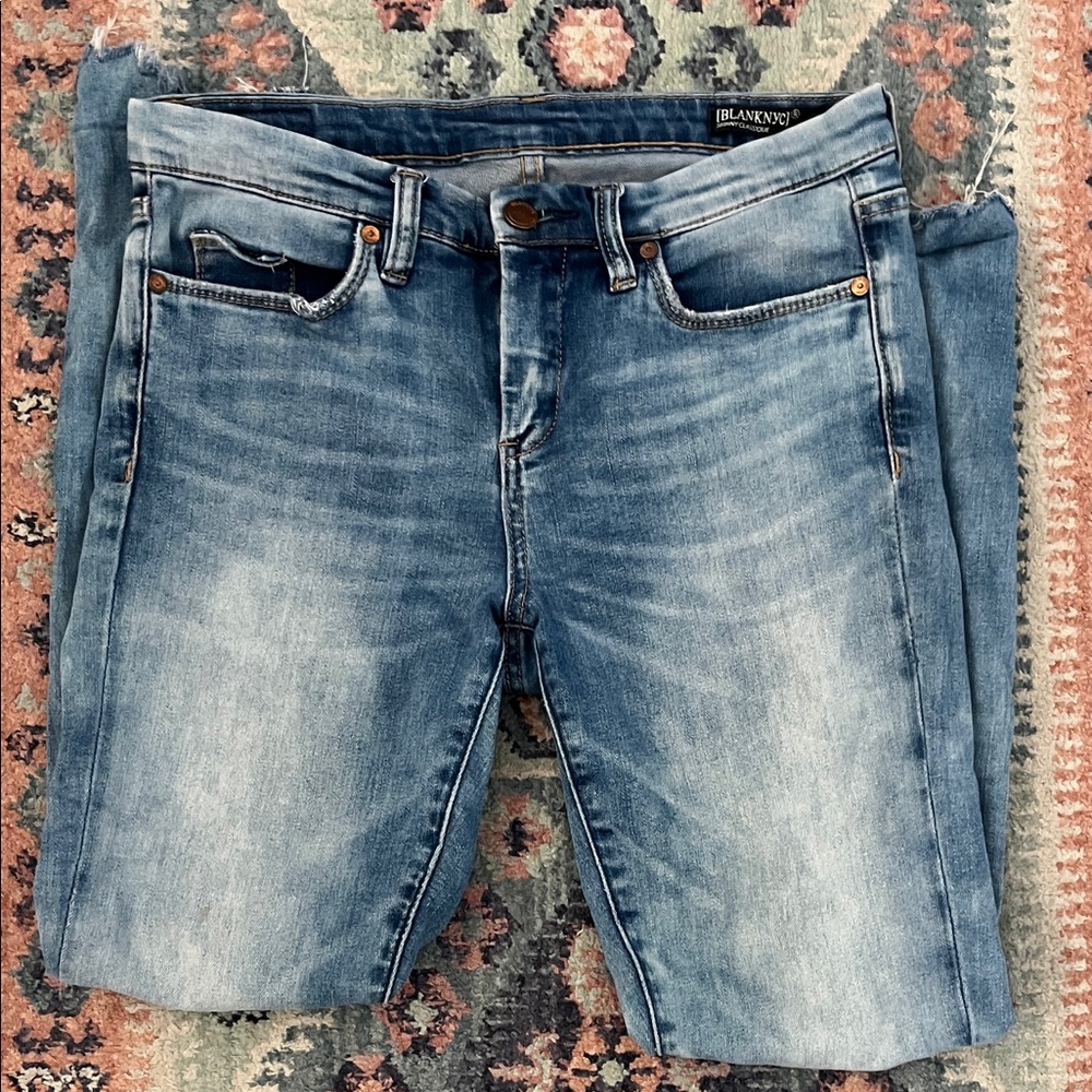 Blank NYC Skinny Classique Distressed Jean - Picture 1 of 6